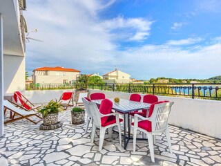 Apartment Rogoznica  6