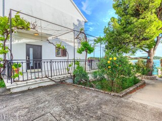 Apartment Rogoznica  8