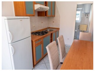 Apartment Povljana  7