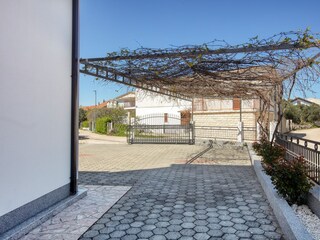 Apartment Rogoznica  9