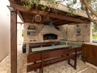 Apartment Povljana  7