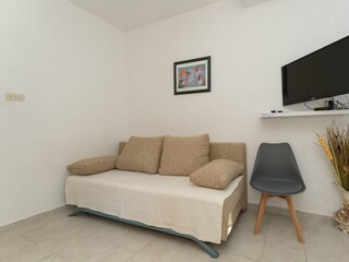 Apartment Povljana  11