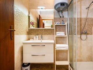 Apartment Povljana  19