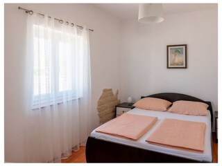 Apartment Povljana  10