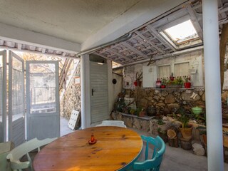 Apartment Okrug Gornji  12