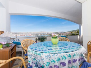 Apartment Okrug Gornji  33