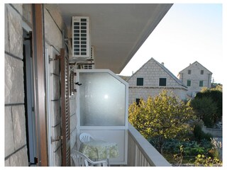 Apartment Povlja  14