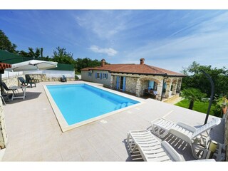 Villa Labinci Enregistrement extérieur 1