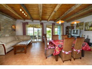 Villa Labinci Caratteristiche 31