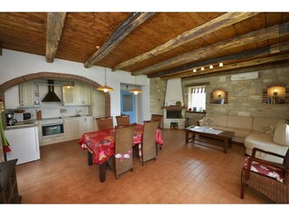 Villa Labinci Caratteristiche 25