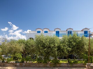 Apartment Sućuraj  3