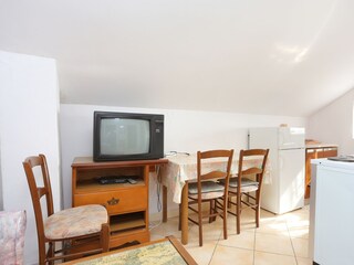 Apartment Okrug Gornji  16