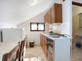 Apartment Okrug Gornji  17