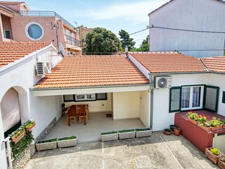 Apartment Brodarica  9