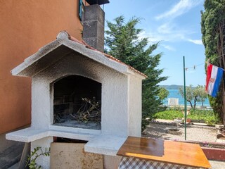 Apartment Brodarica  11