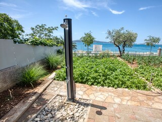 Apartment Brodarica  12