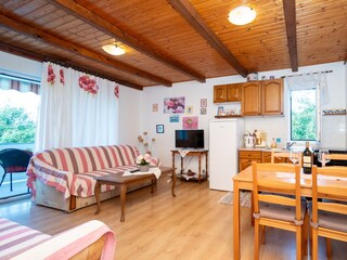 Apartment Kampor  14