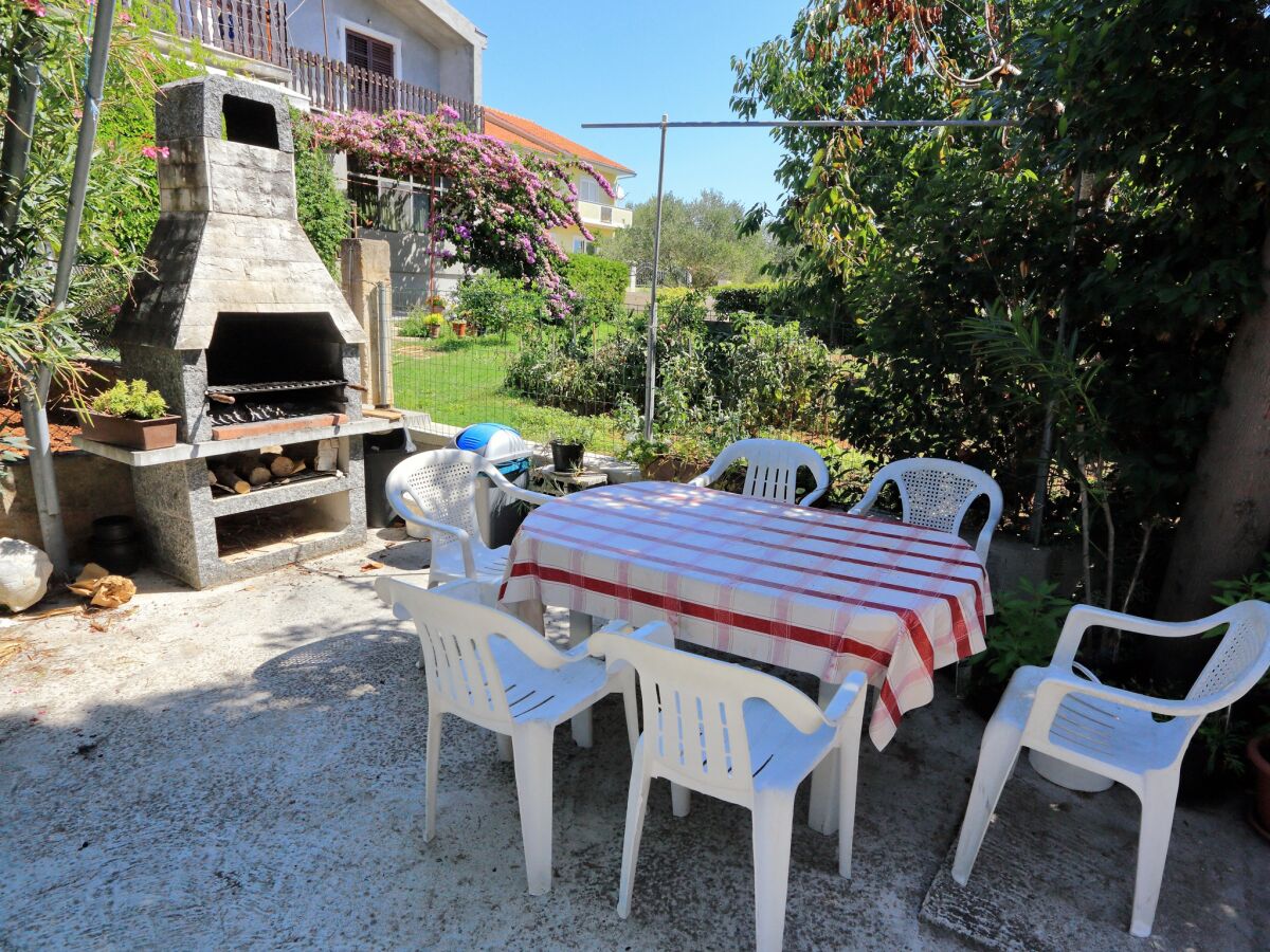 Apartment Two bedroom apartment with terrace Bibinje, Zadar A-6160-c - Outdoor photo 6