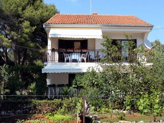 Apartment Verunić  2