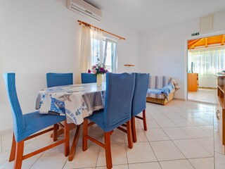 Apartment Razanj  4