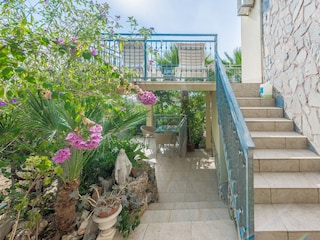 Apartment Okrug Donji  8