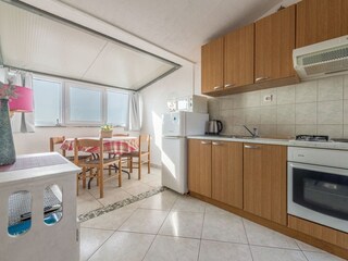 Apartment Okrug Donji  14