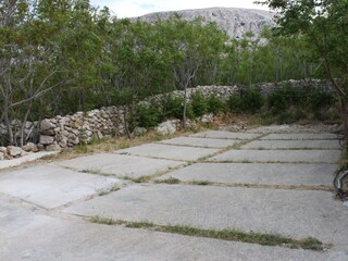 Apartment Metajna  8