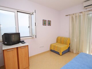 Apartment Zastražišće  23