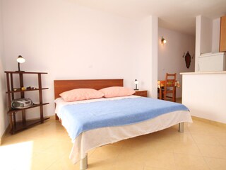 Apartment Zastražišće  24