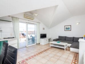 One bedroom apartment with terrace Rovinj A-9702-a
