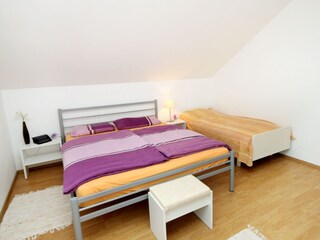 Apartment Zavalatica  25