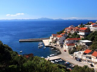 Apartment Zavalatica  6