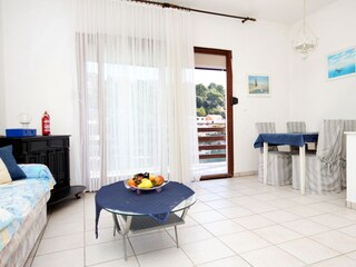 Apartment Zavalatica  12