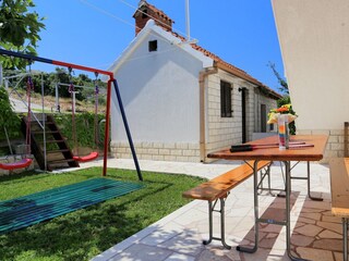 Apartment Razanj  12