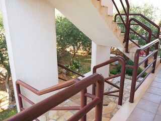 Apartment Okrug Gornji  13