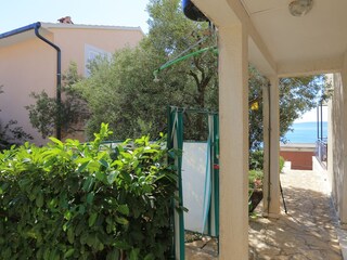 Apartment Okrug Gornji  14