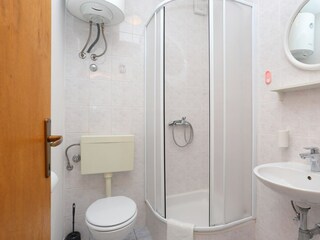 Apartment Okrug Gornji  32