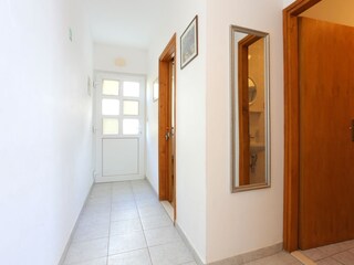 Apartment Okrug Gornji  33