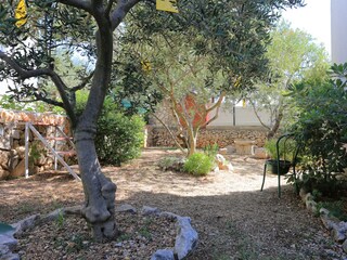 Apartment Okrug Gornji  21