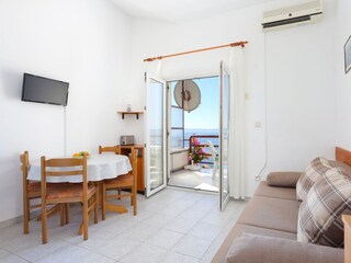 Apartment Okrug Gornji  24