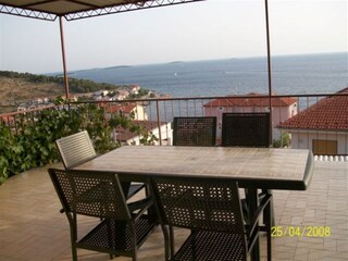 Apartment Grebastica  12