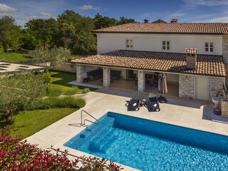 Villa Nova Vas Buitenaudio-opname 17