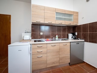 Apartment Povljana  11