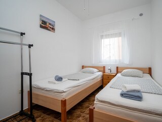 Apartment Povljana  16