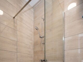 Apartment Povljana  11