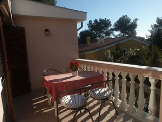 Apartment Ćunski  25