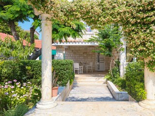 Holiday house Rogoznica  12