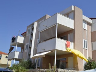 Apartment Kustici  2