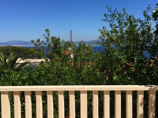 Holiday house Splitska  11