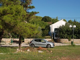 Holiday house Sutomišćica  24